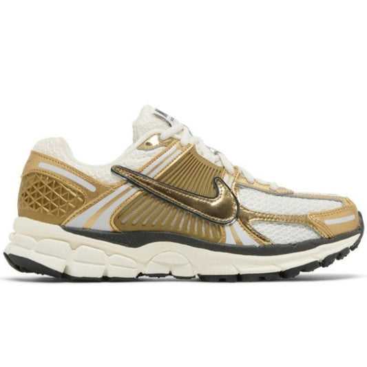 Nike Vomero 5 'Metallic Gold'